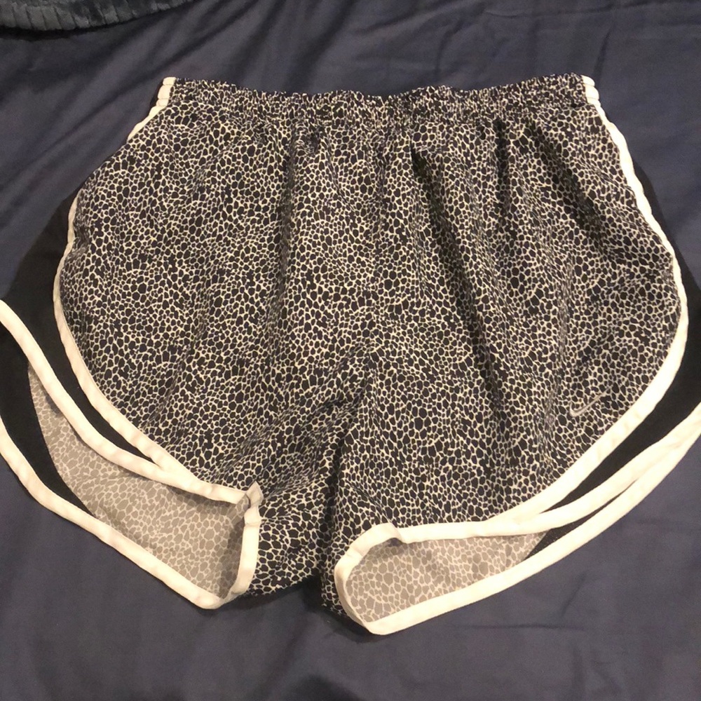 Running shorts